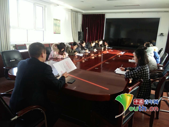 温泉县西部计划志愿者成立团支部加强基层团建