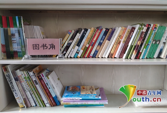 西北工大研支团山区孩子捐赠图书打造书香校园