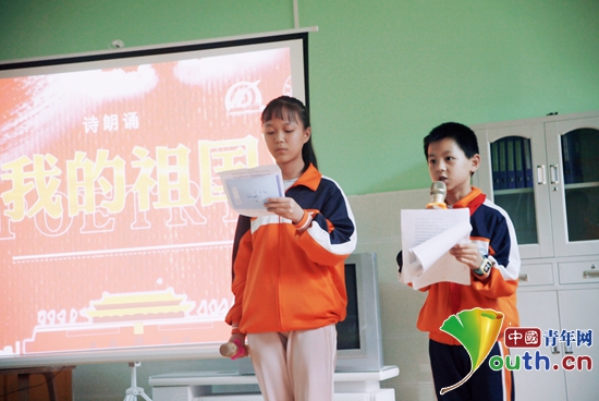 南京航空航天大学研支团在黎阳学校举办“我与祖国同庆生”迎国庆主题活动暨留守儿童集体生日活动。