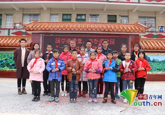 桂林理工大学研支团举办挑战赛让书香满校园