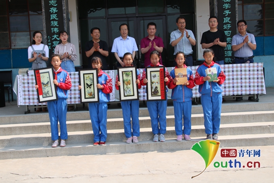 ����ũ�ֿƼ���ѧ����԰��������Сѧ���������걾������ͼ�顣����ũ�ֿƴ���֧�� ��ͼ