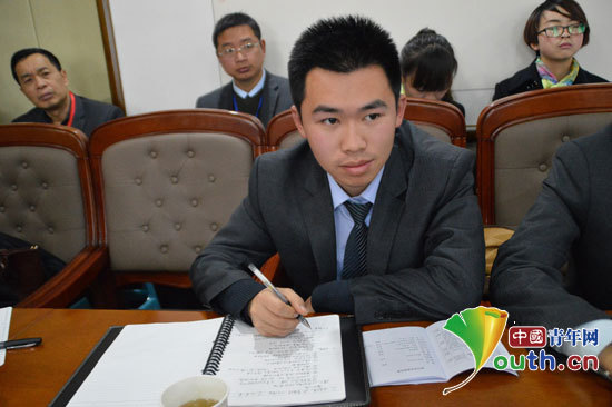 �Ͼ���ѧ�о���֧���ų�Ա��᰷帺��ƽ�ӵ�һ�߼���ѧ�괴ʡ��ʾ���Ը��������ڼ��������������